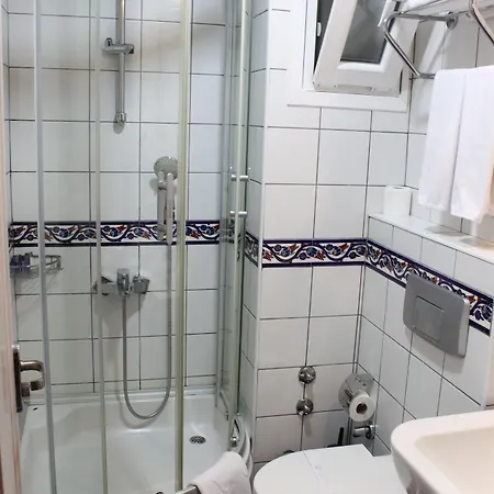 Hotell Novano