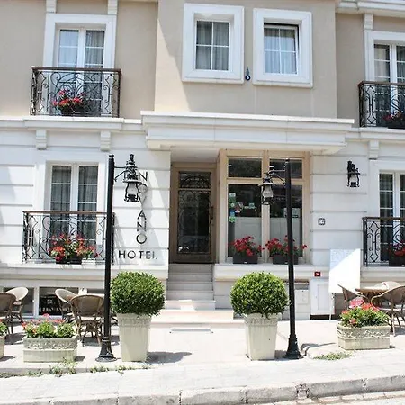 Hotell Novano