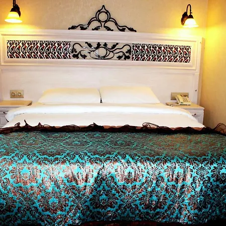 Novano Hotell