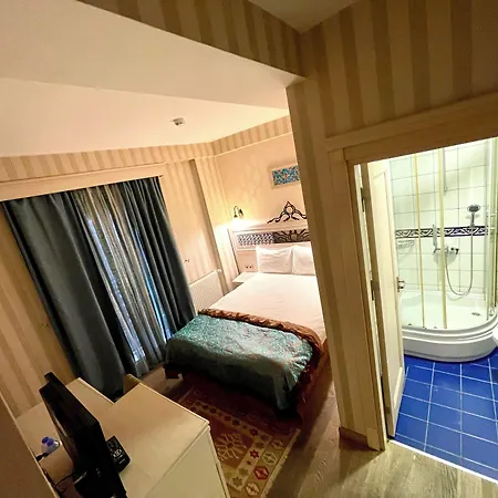 Novano Hotel 3*