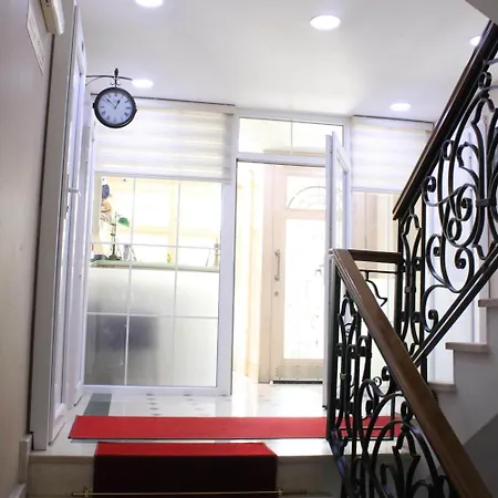 Hotel Novano 3*